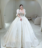 Timeless Wedding Dresses for Bride with Lace Appliques Ball Gown Sweetheart Tulle Women Dress Short Sleeves Bride Dress HZ0311